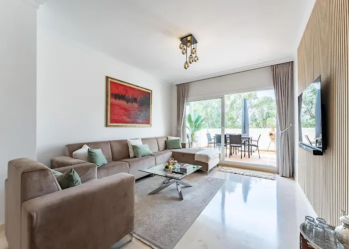 In Elviria With Terrace, Apartman Marbella