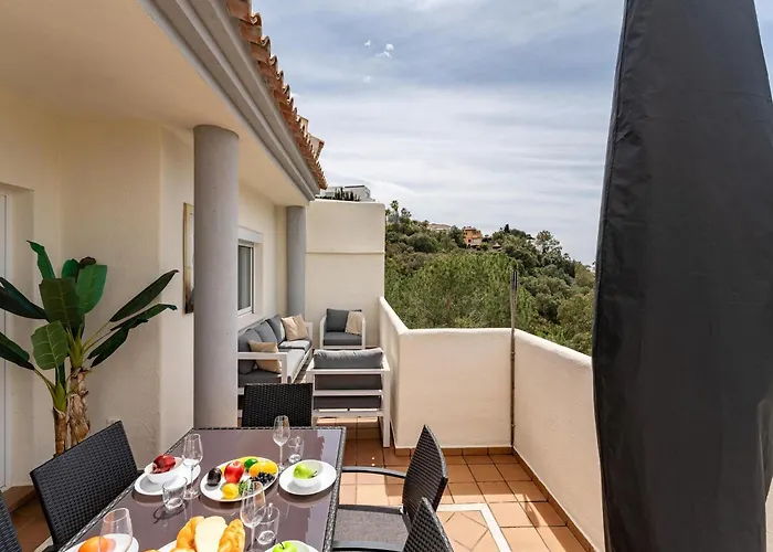 In Elviria With Terrace, Apartman Marbella