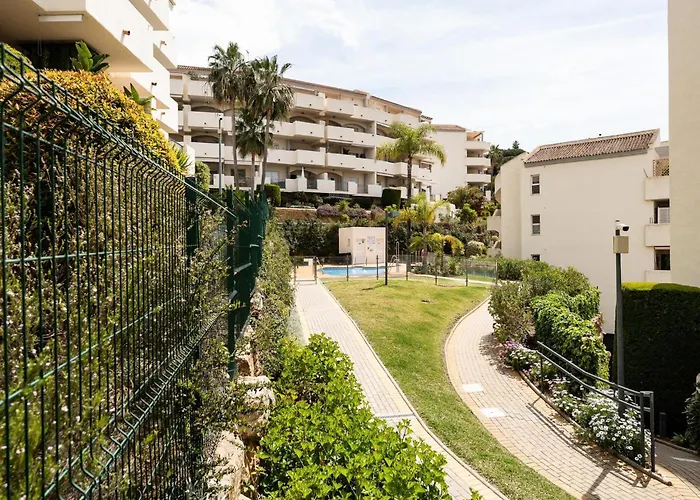 Apartman In Elviria With Terrace, Marbella
