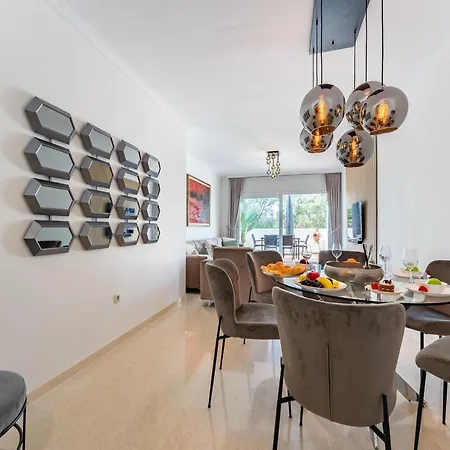 Апартаменты In Elviria With Terrace, *